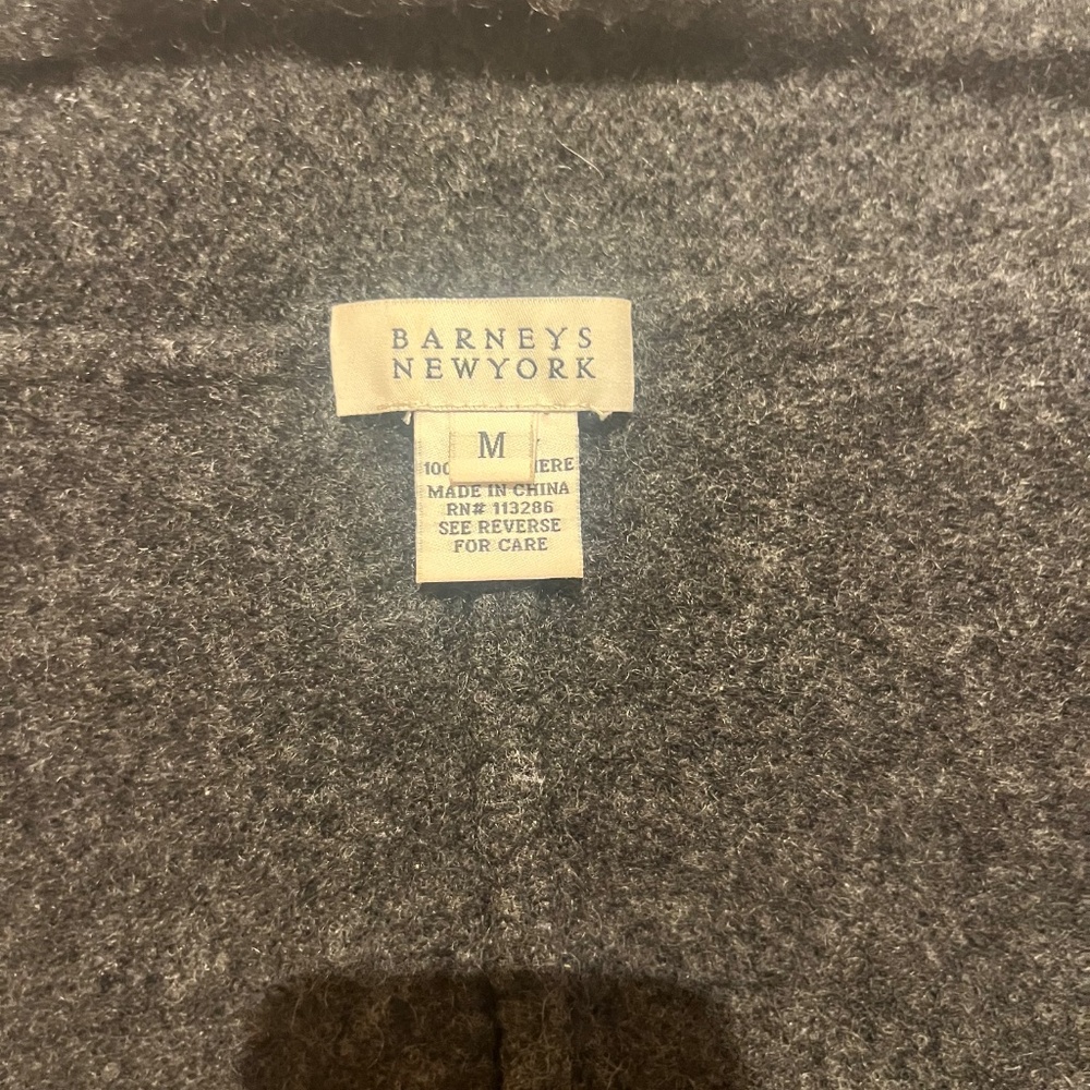 Barney’s New York long cashmere cardigan - Picture 3 of 4